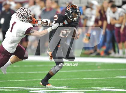 Thumbnail 2 in Calallen vs. Aledo (UIL 5A Division 2 Final) photogallery.