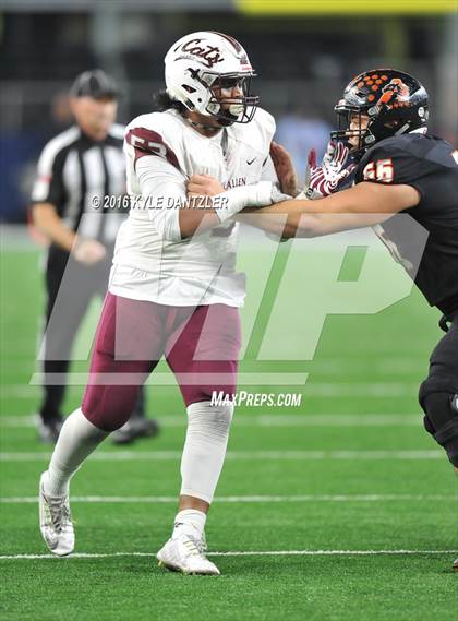 Thumbnail 3 in Calallen vs. Aledo (UIL 5A Division 2 Final) photogallery.