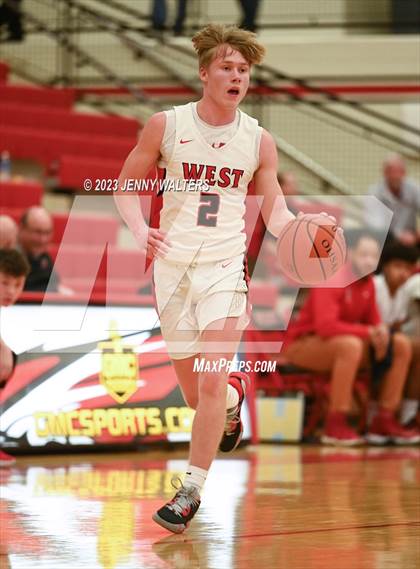 Thumbnail 3 in Mason @ Lakota West photogallery.