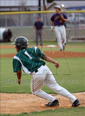 Thumbnail 2 in Liberty Hill vs. Taylor photogallery.