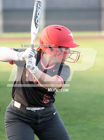Thumbnail 2 in Tompkins vs Memorial (UIL Softball 6A Region 3 Area) photogallery.