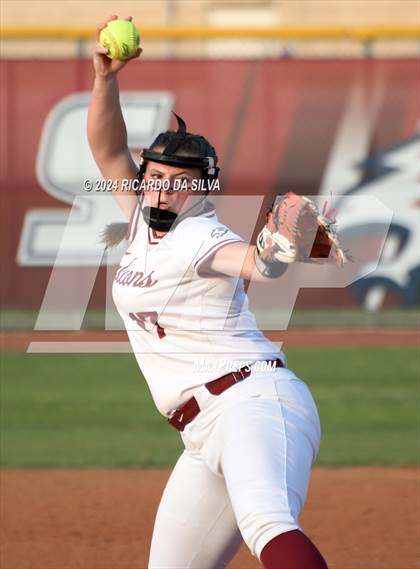 Thumbnail 2 in Tompkins vs Memorial (UIL Softball 6A Region 3 Area) photogallery.