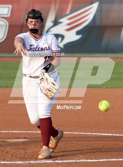 Thumbnail 1 in Tompkins vs Memorial (UIL Softball 6A Region 3 Area) photogallery.