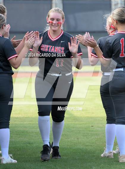 Thumbnail 2 in Tompkins vs Memorial (UIL Softball 6A Region 3 Area) photogallery.
