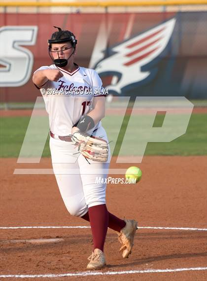 Thumbnail 1 in Tompkins vs Memorial (UIL Softball 6A Region 3 Area) photogallery.