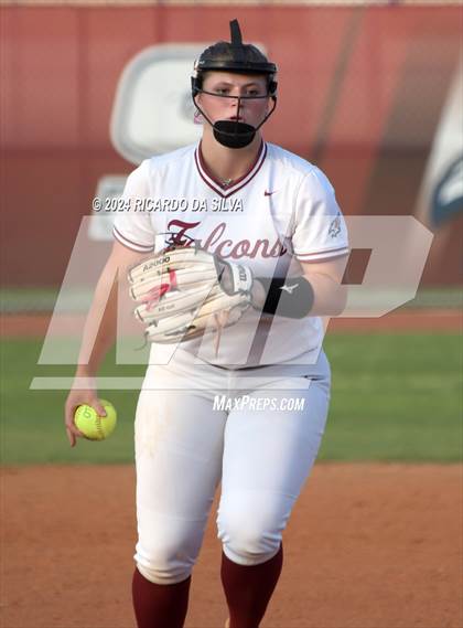 Thumbnail 2 in Tompkins vs Memorial (UIL Softball 6A Region 3 Area) photogallery.