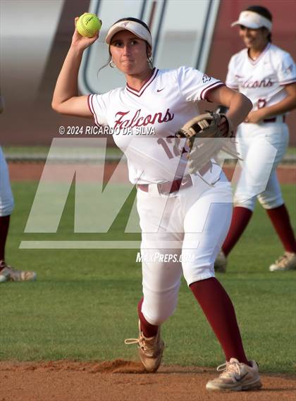 Thumbnail 3 in Tompkins vs Memorial (UIL Softball 6A Region 3 Area) photogallery.
