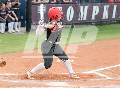 Thumbnail 2 in Tompkins vs Memorial (UIL Softball 6A Region 3 Area) photogallery.