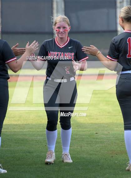 Thumbnail 1 in Tompkins vs Memorial (UIL Softball 6A Region 3 Area) photogallery.