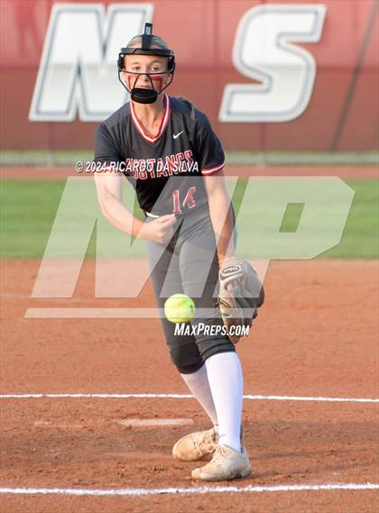 Thumbnail 1 in Tompkins vs Memorial (UIL Softball 6A Region 3 Area) photogallery.