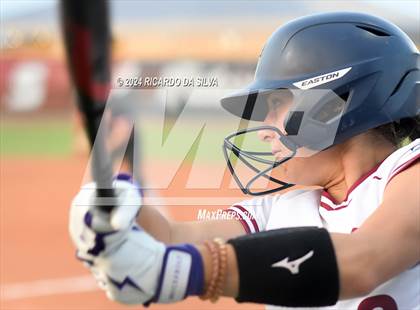Thumbnail 3 in Tompkins vs Memorial (UIL Softball 6A Region 3 Area) photogallery.