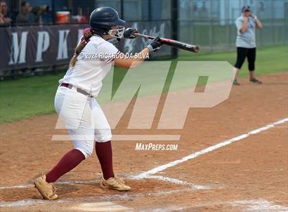 Thumbnail 1 in Tompkins vs Memorial (UIL Softball 6A Region 3 Area) photogallery.