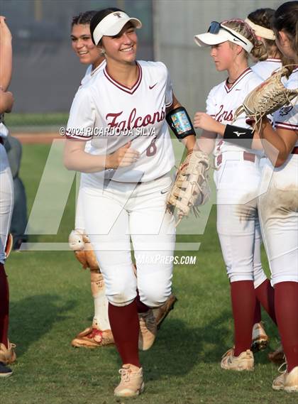 Thumbnail 2 in Tompkins vs Memorial (UIL Softball 6A Region 3 Area) photogallery.