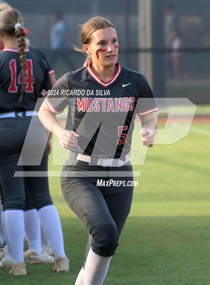 Thumbnail 2 in Tompkins vs Memorial (UIL Softball 6A Region 3 Area) photogallery.