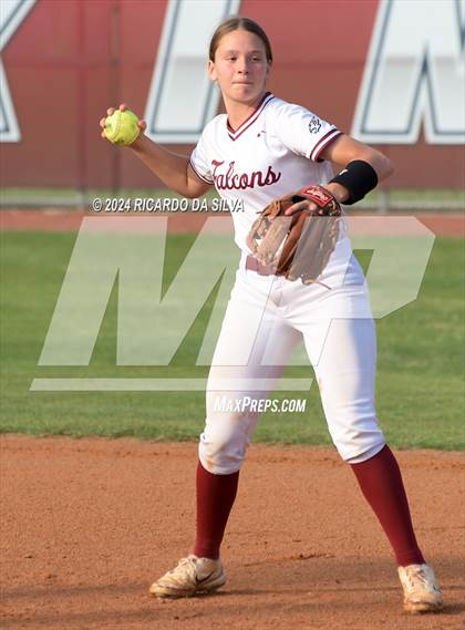 Thumbnail 3 in Tompkins vs Memorial (UIL Softball 6A Region 3 Area) photogallery.