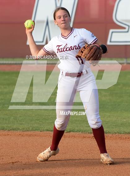 Thumbnail 2 in Tompkins vs Memorial (UIL Softball 6A Region 3 Area) photogallery.