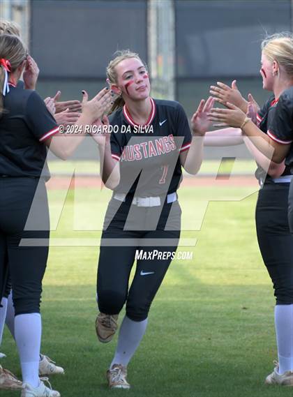 Thumbnail 1 in Tompkins vs Memorial (UIL Softball 6A Region 3 Area) photogallery.