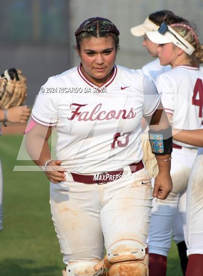Thumbnail 1 in Tompkins vs Memorial (UIL Softball 6A Region 3 Area) photogallery.