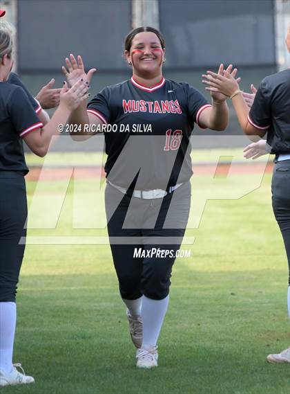 Thumbnail 1 in Tompkins vs Memorial (UIL Softball 6A Region 3 Area) photogallery.