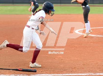 Thumbnail 2 in Tompkins vs Memorial (UIL Softball 6A Region 3 Area) photogallery.