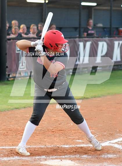 Thumbnail 2 in Tompkins vs Memorial (UIL Softball 6A Region 3 Area) photogallery.
