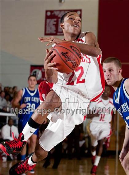 Thumbnail 3 in Covington Catholic vs. Holmes (35th District Championship) photogallery.