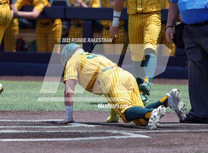 Thumbnail 1 in Boyd @ New Diana (UIL Baseball 3A DII Regional Final) photogallery.