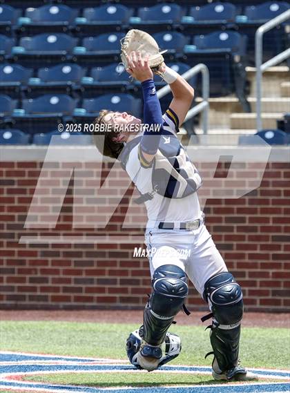 Thumbnail 1 in Boyd @ New Diana (UIL Baseball 3A DII Regional Final) photogallery.