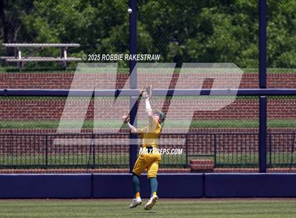 Thumbnail 2 in Boyd @ New Diana (UIL Baseball 3A DII Regional Final) photogallery.