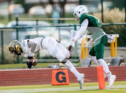 Thumbnail 3 in Oakridge vs. Grace Prep photogallery.