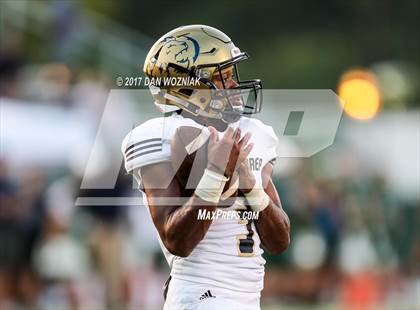 Thumbnail 2 in Oakridge vs. Grace Prep photogallery.