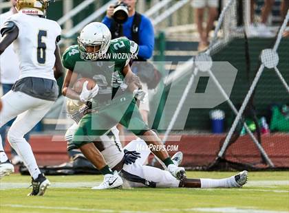Thumbnail 2 in Oakridge vs. Grace Prep photogallery.