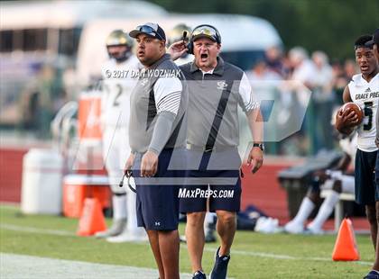 Thumbnail 3 in Oakridge vs. Grace Prep photogallery.