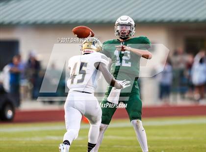Thumbnail 3 in Oakridge vs. Grace Prep photogallery.