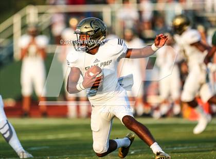 Thumbnail 1 in Oakridge vs. Grace Prep photogallery.
