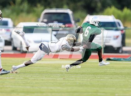 Thumbnail 3 in Oakridge vs. Grace Prep photogallery.