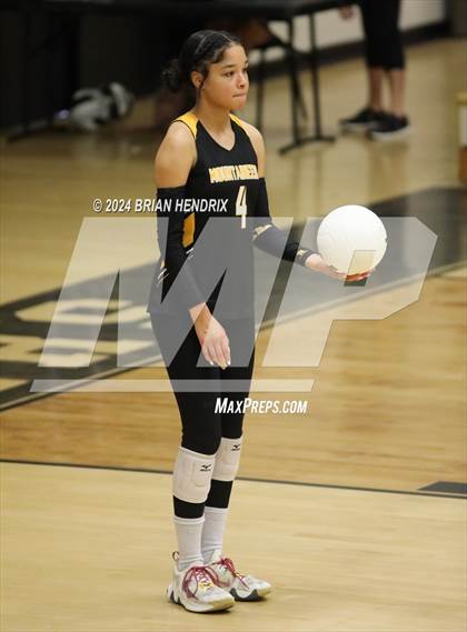 Thumbnail 2 in Oak Grove @ Kings Mountain (NCHSAA 3A Playoffs - 3rd Round) photogallery.