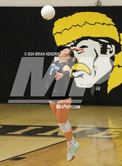 Thumbnail 1 in Oak Grove @ Kings Mountain (NCHSAA 3A Playoffs - 3rd Round) photogallery.
