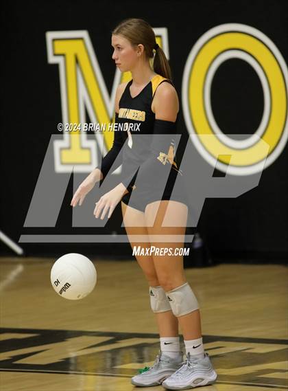 Thumbnail 1 in Oak Grove @ Kings Mountain (NCHSAA 3A Playoffs - 3rd Round) photogallery.