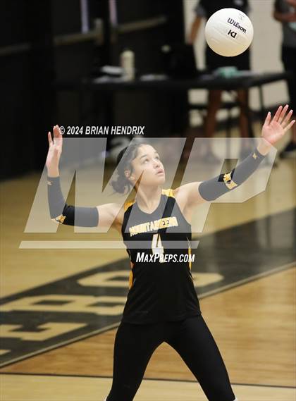 Thumbnail 1 in Oak Grove @ Kings Mountain (NCHSAA 3A Playoffs - 3rd Round) photogallery.