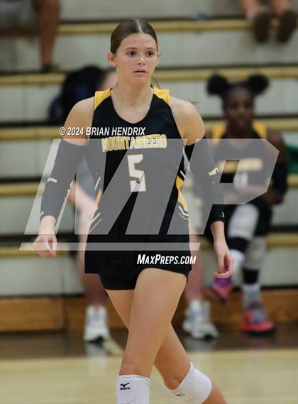 Thumbnail 3 in Oak Grove @ Kings Mountain (NCHSAA 3A Playoffs - 3rd Round) photogallery.