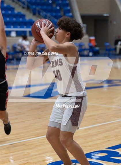 Thumbnail 2 in Marshall vs Churchill photogallery.