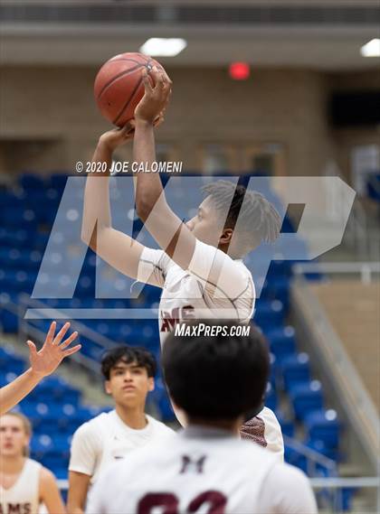 Thumbnail 2 in Marshall vs Churchill photogallery.