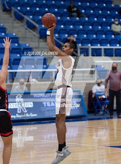 Thumbnail 1 in Marshall vs Churchill photogallery.