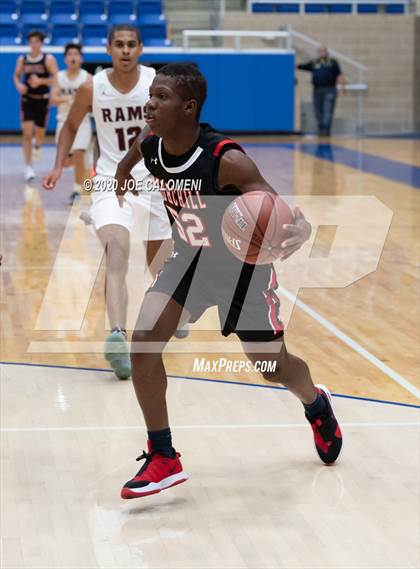 Thumbnail 3 in Marshall vs Churchill photogallery.