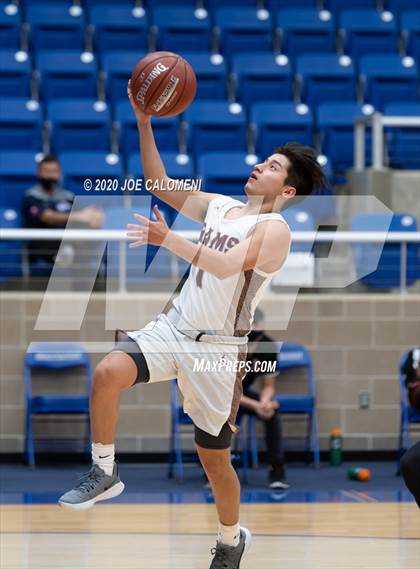 Thumbnail 3 in Marshall vs Churchill photogallery.