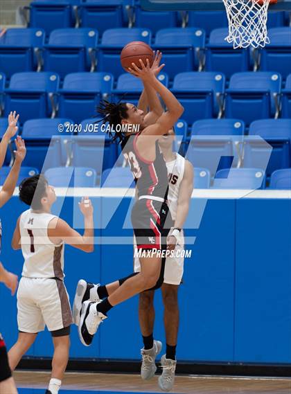 Thumbnail 2 in Marshall vs Churchill photogallery.