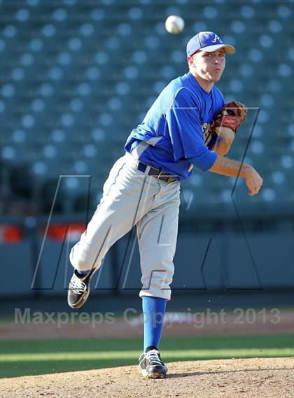 Thumbnail 2 in Anderson vs. Midland (Rock Hardball Classic) photogallery.