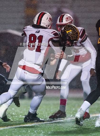 Thumbnail 2 in Hilton vs. McQuaid Jesuit (Section 5 Class AA Semifinal) photogallery.