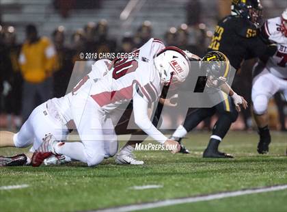 Thumbnail 1 in Hilton vs. McQuaid Jesuit (Section 5 Class AA Semifinal) photogallery.